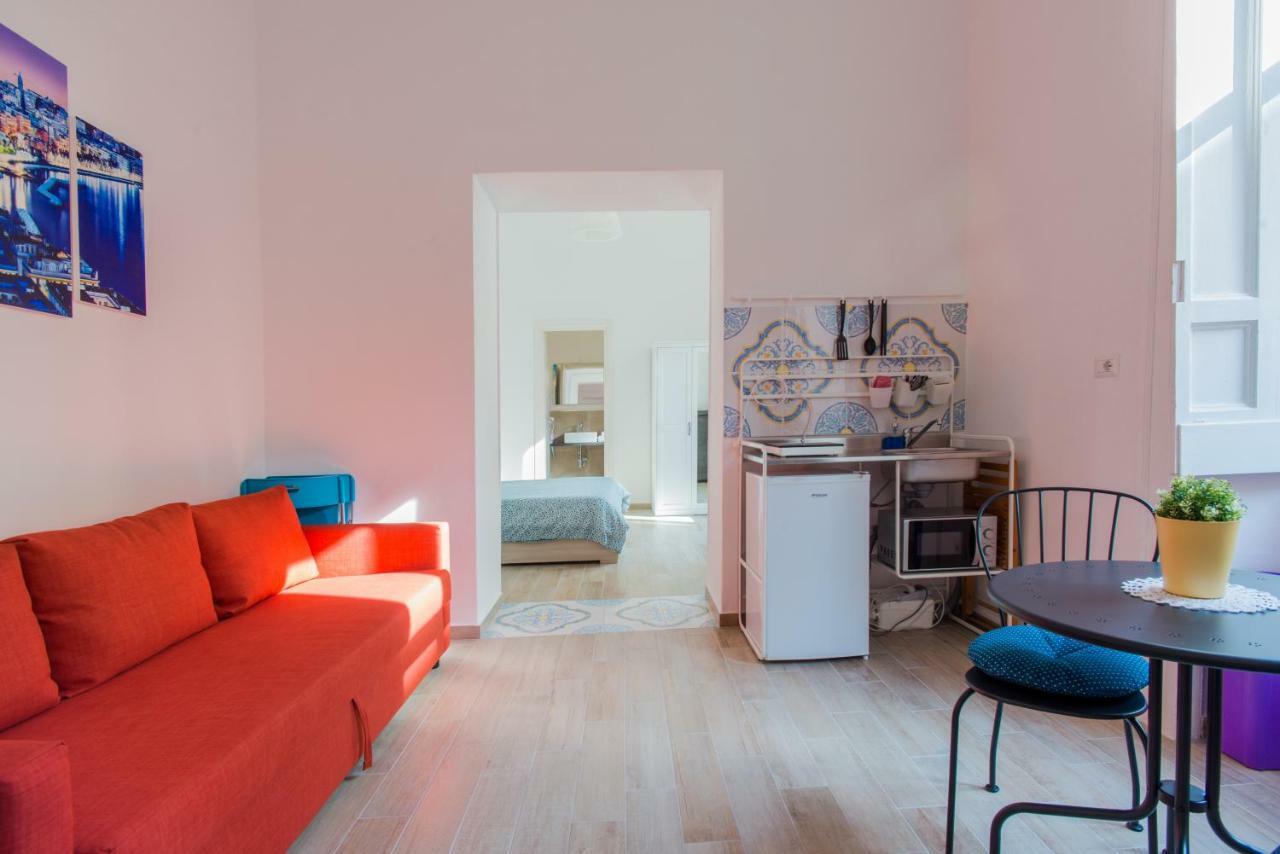 Bed & Breakfast In...napoli 3*