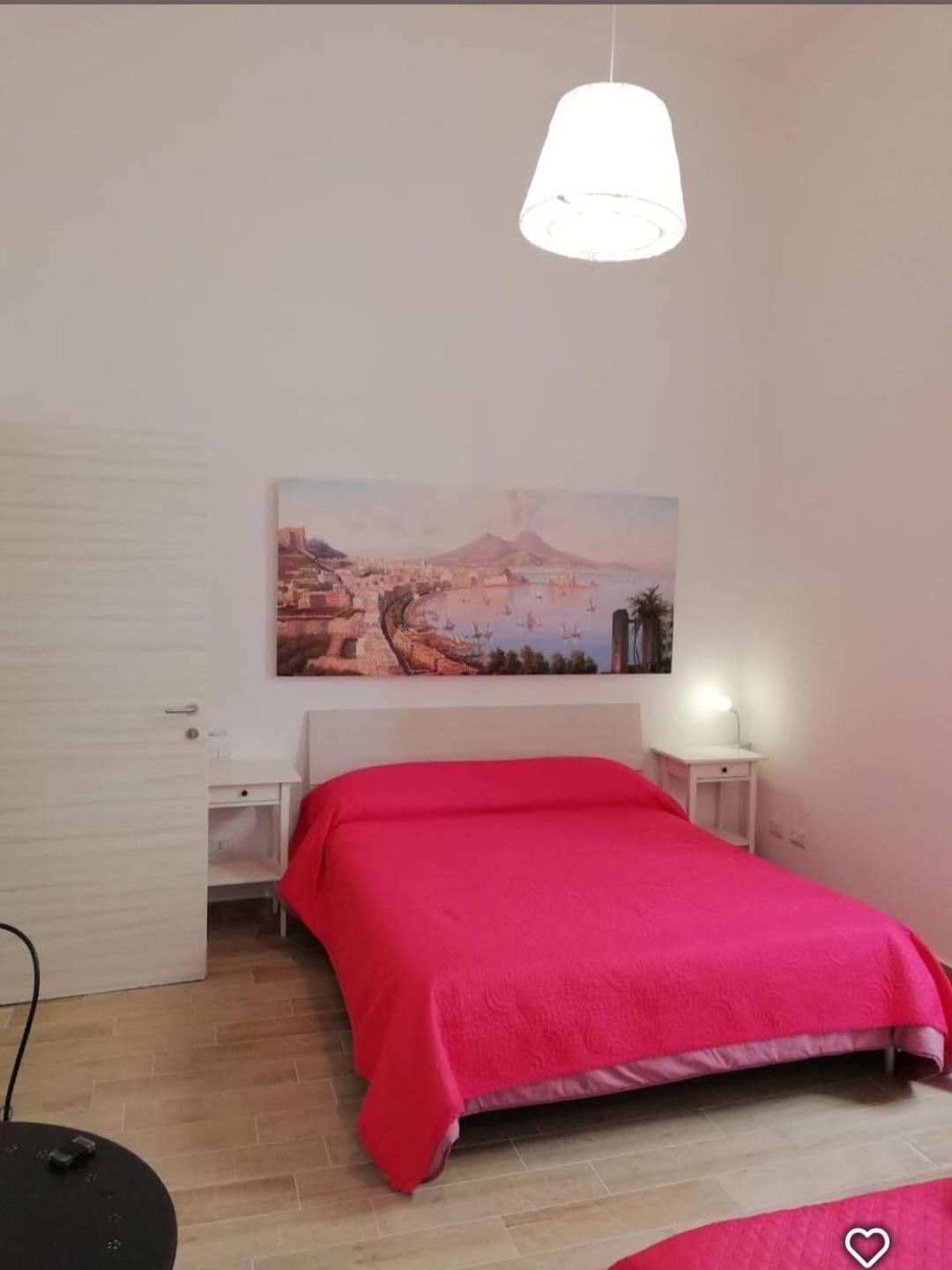 In...napoli Couette-café 3*